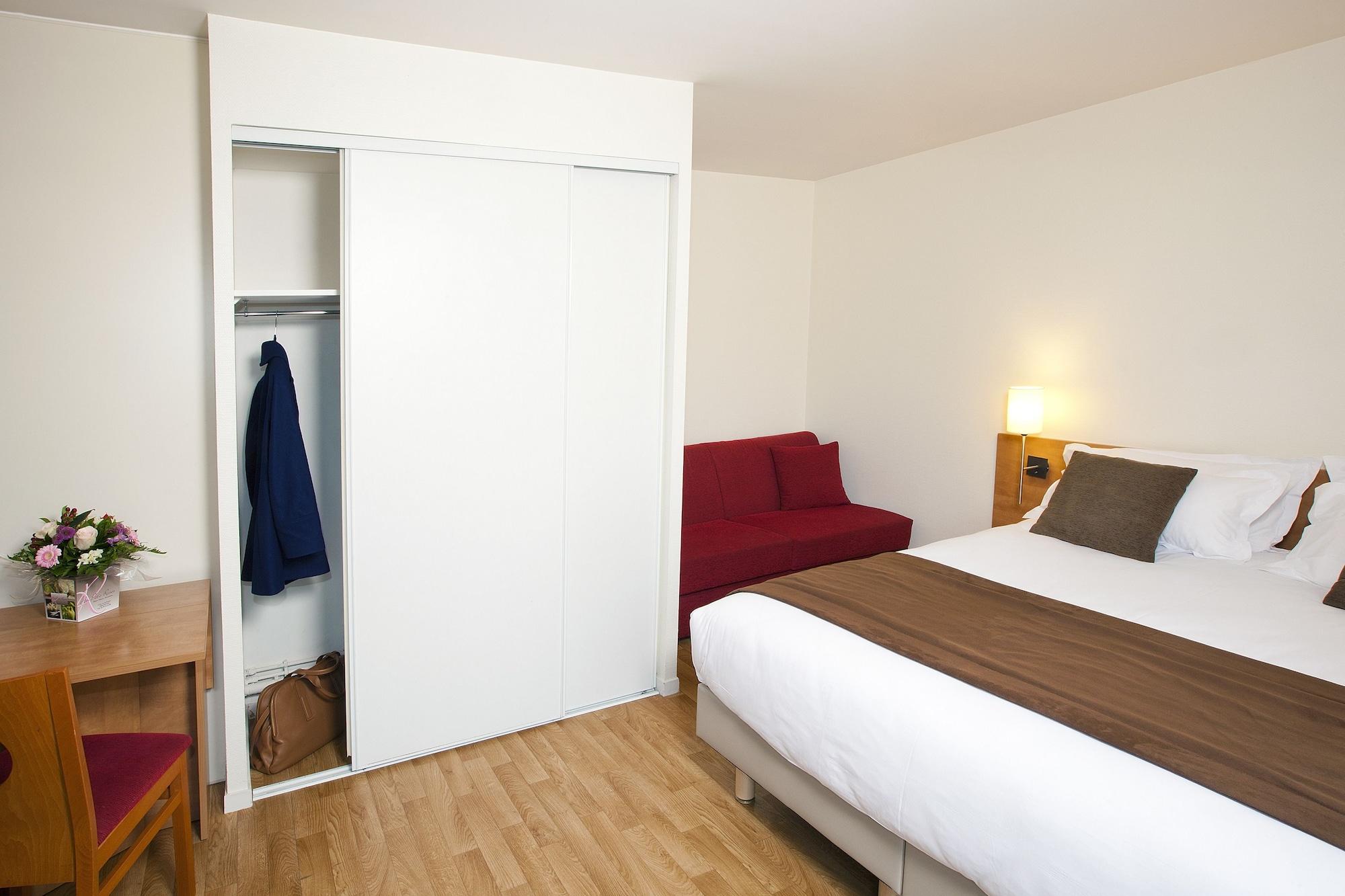 Sejours & Affaires Rennes Longs Champs Aparthotel Eksteriør bilde