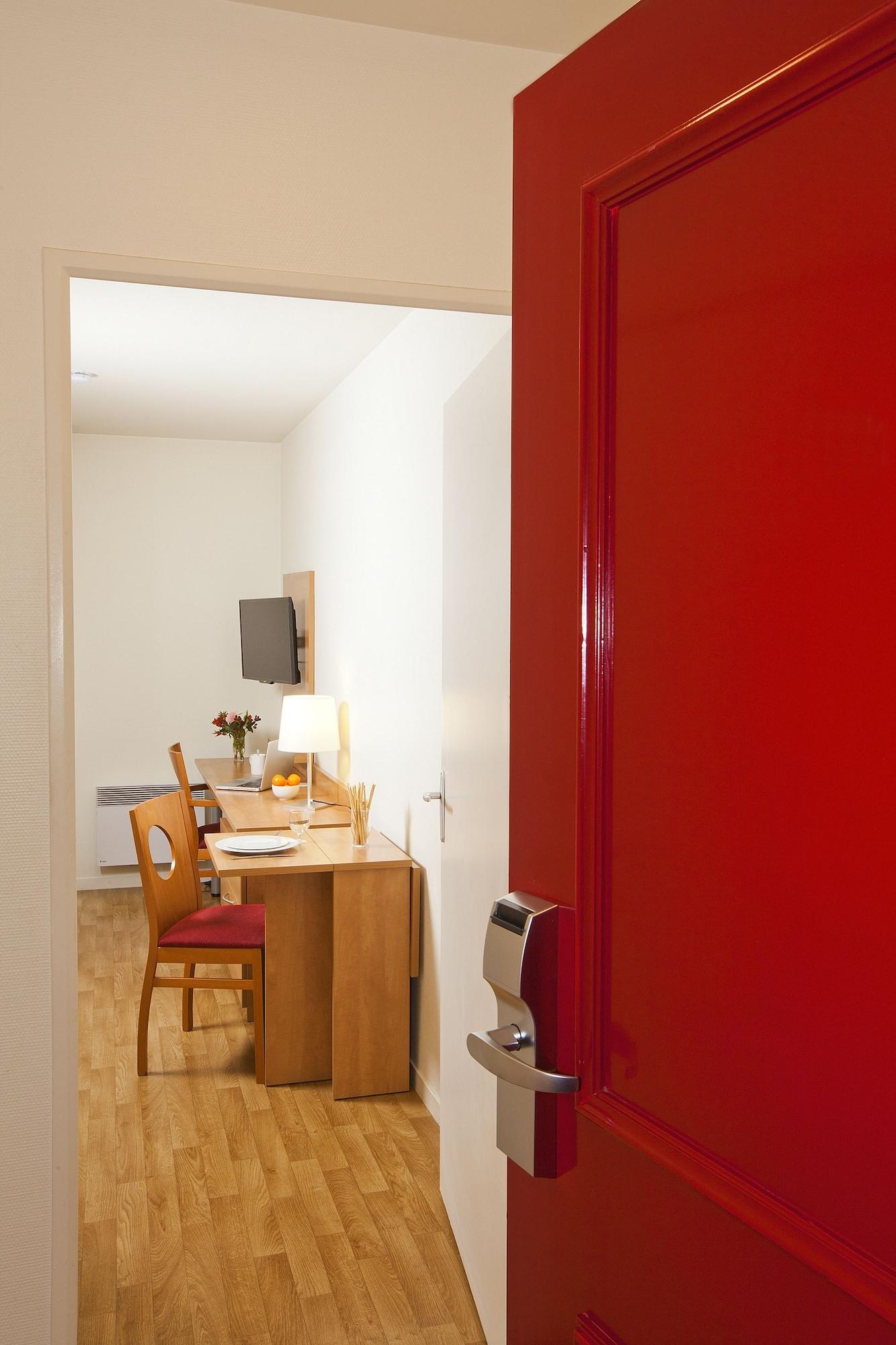 Sejours & Affaires Rennes Longs Champs Aparthotel Eksteriør bilde