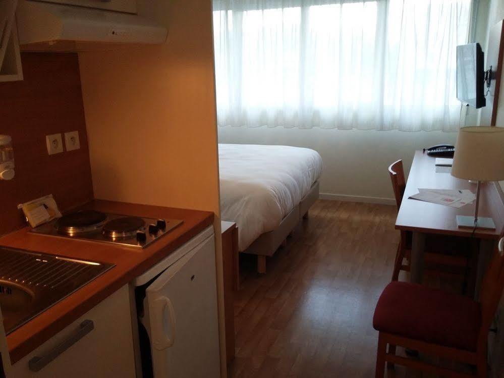 Sejours & Affaires Rennes Longs Champs Aparthotel Eksteriør bilde