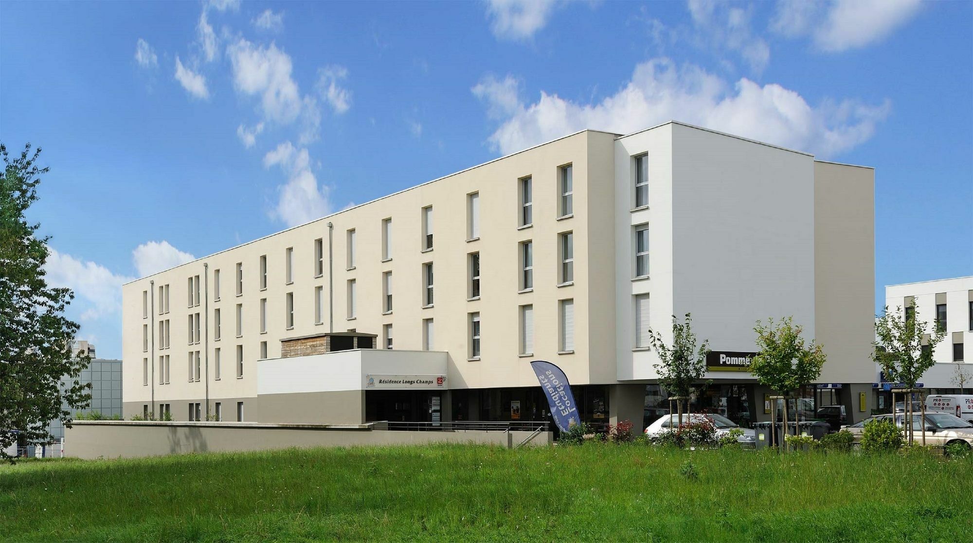 Sejours & Affaires Rennes Longs Champs Aparthotel Eksteriør bilde